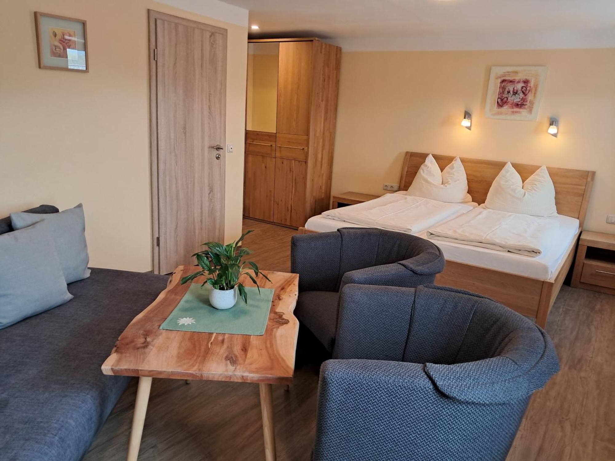 Hotel Garni Edelweiss Siegsdorf Luaran gambar